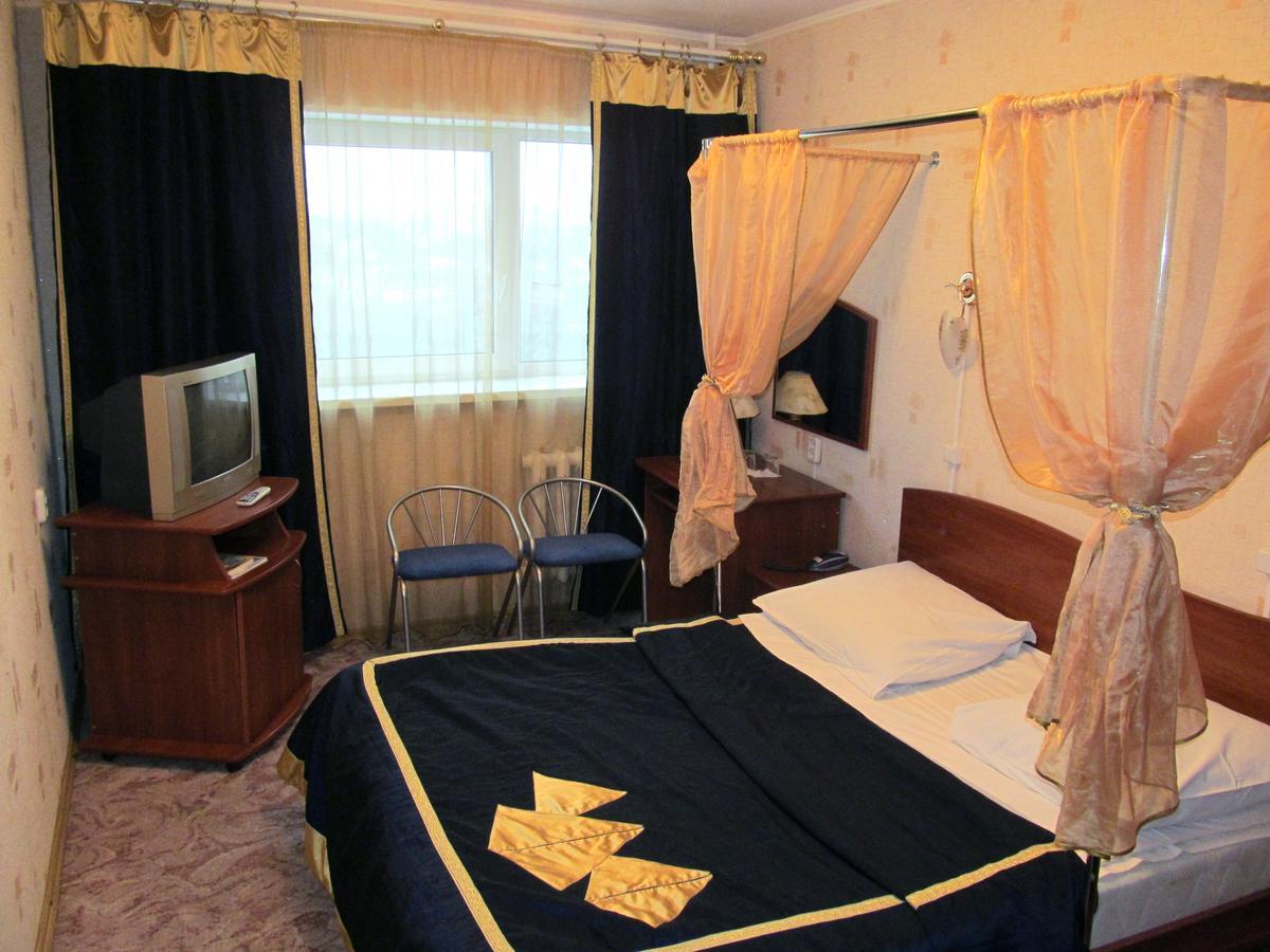 Hotel Vetraz Wizebsk Exterior foto